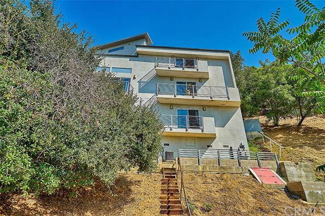 4865 Mount Royal Drive - Photo 1