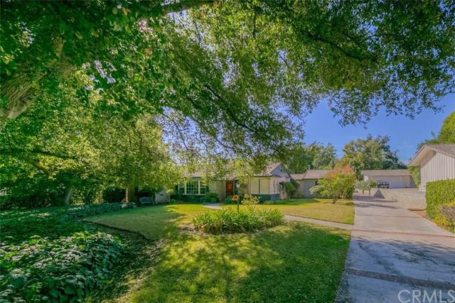 1225 Oaklawn Road - Photo 1