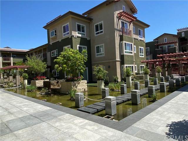 228 Olive Avenue - Photo 1