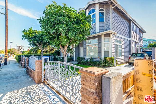 2216 Robinson Street - Photo 1