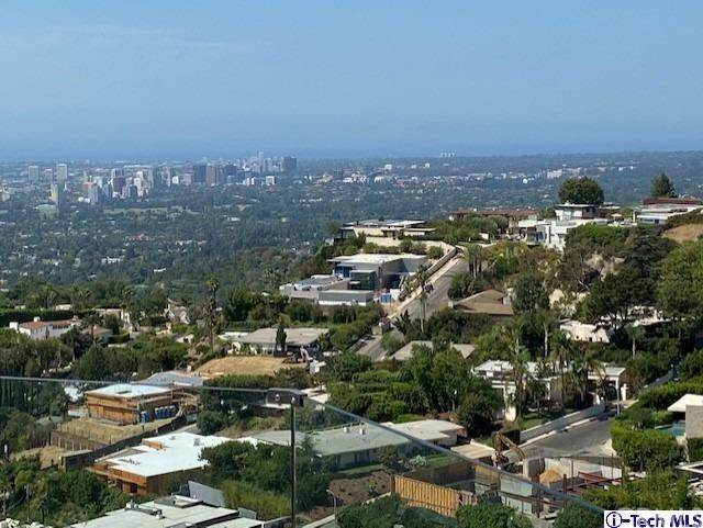2307 Sunset Plaza Drive - Photo 1