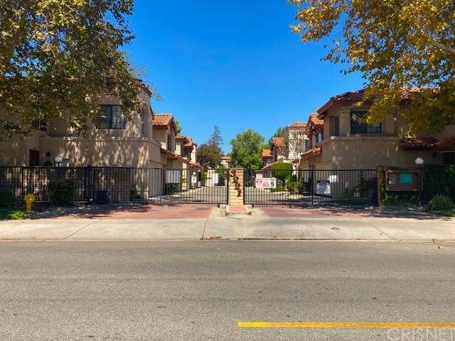 3221 Vineland Avenue - Photo 1