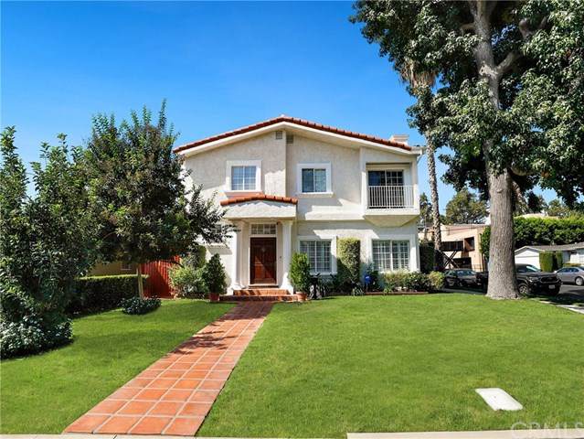 4557 Longridge Avenue - Photo 1