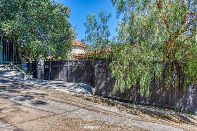 1746 Crisler Way - Photo 1
