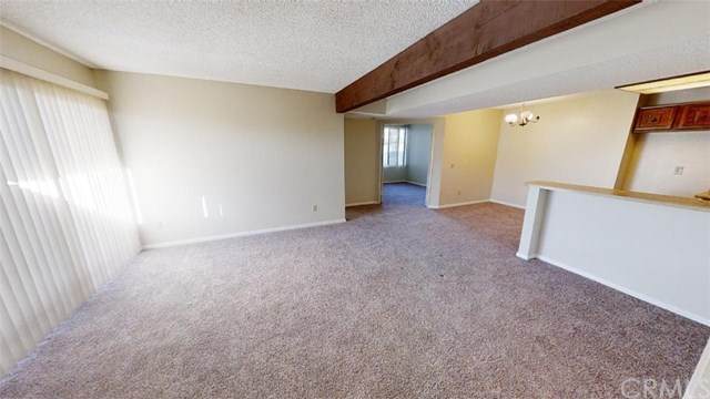2265 Bradford Avenue - Photo 1