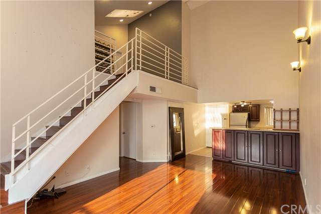 64 Mar Vista Avenue - Photo 1