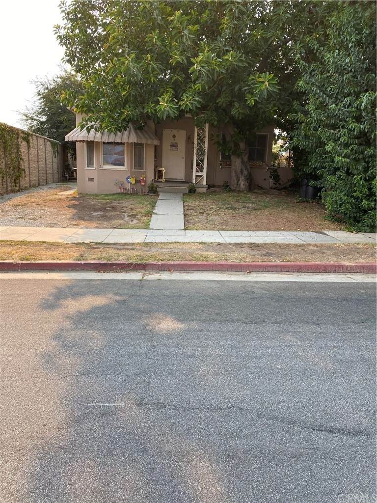 5829 Sultana - Photo 1