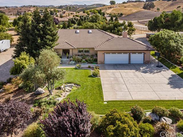 845 Climbing Tree Lane - Photo 1