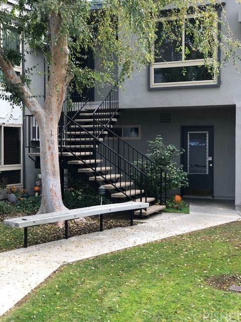 6041 Fountain Park Lane - Photo 1