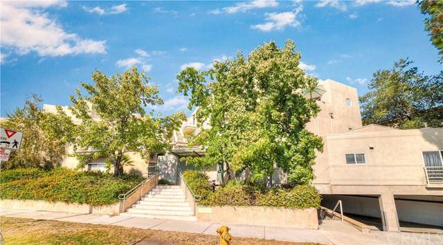 2905 Montrose Avenue - Photo 1