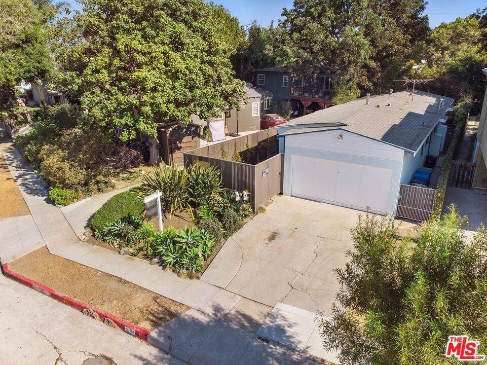 4100 Tilden Avenue - Photo 1