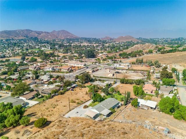 10576 Gramercy Place - Photo 1