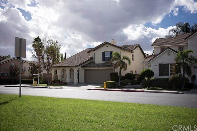 15760 Danbury Way - Photo 1