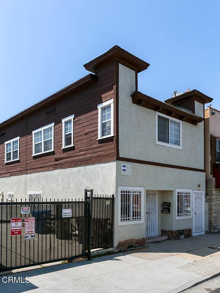 5321 Denker Avenue - Photo 1