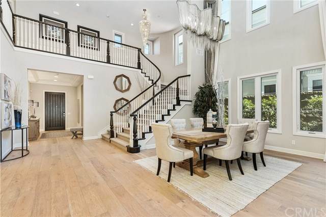 112 Gardenview - Photo 1
