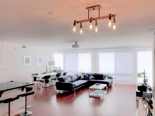 629 Traction Avenue - Photo 1