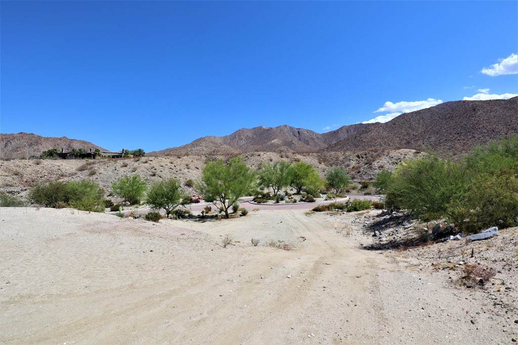 626 Cornishe Cove - Photo 1