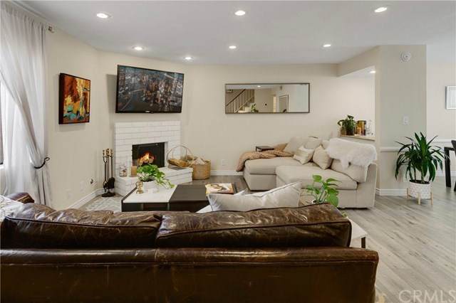 12330 Magnolia Boulevard - Photo 1