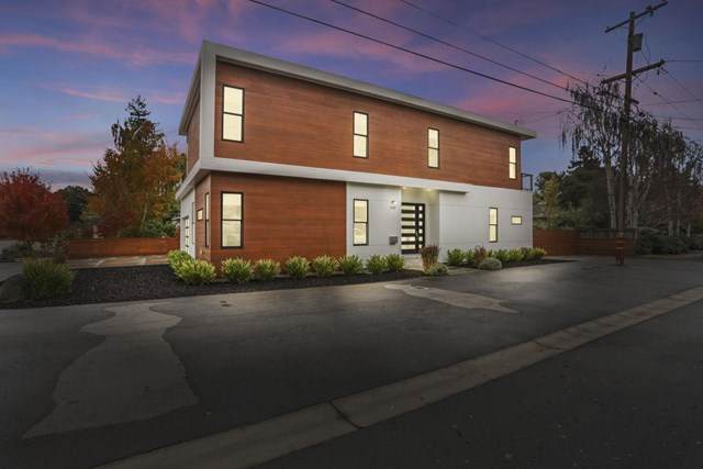 688 12th Avenue - Photo 1