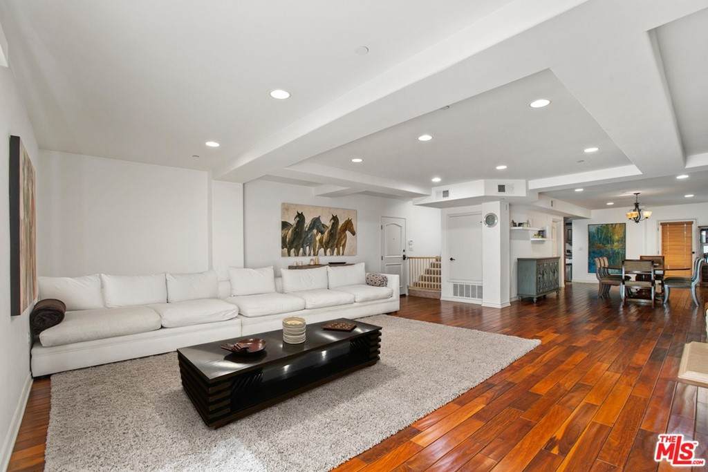 1146 Hacienda Place - Photo 1