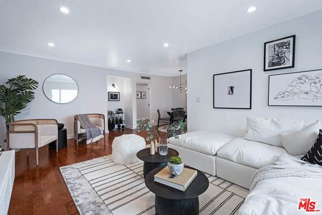811 Bedford Street - Photo 1