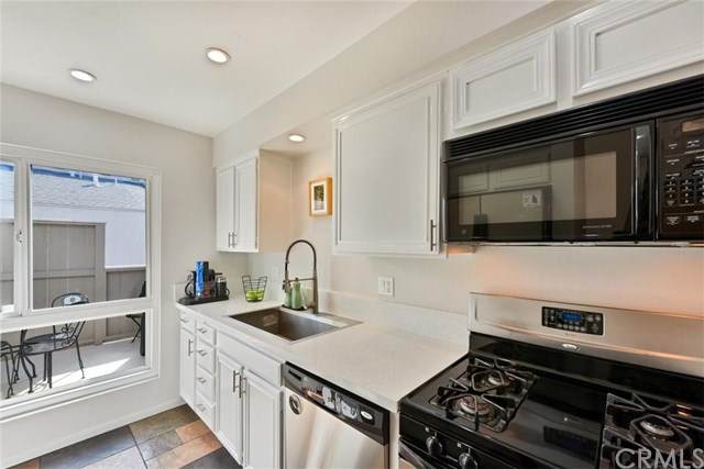 2950 Greenville Street - Photo 1