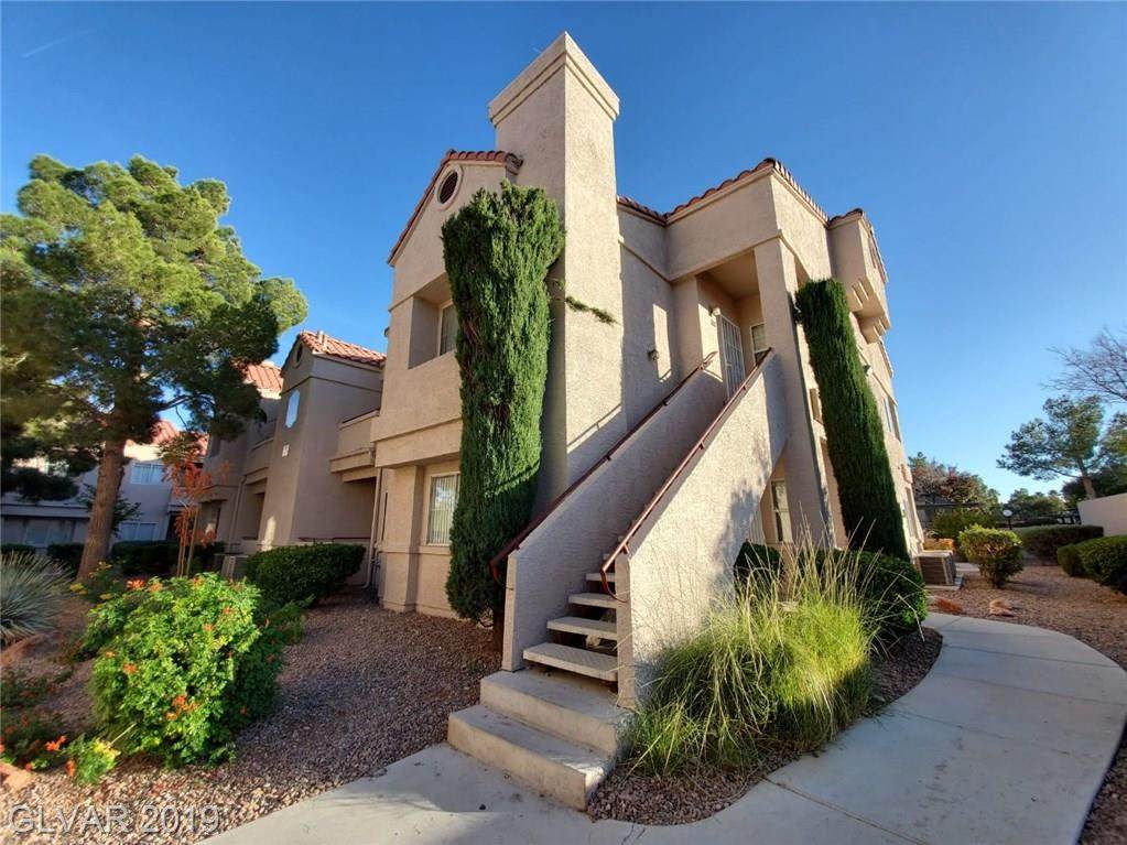 2275 25th Street - Photo 1