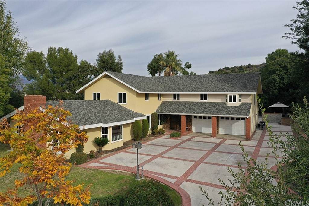 1132 Spring Meadow Drive - Photo 1