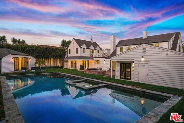 13857 Sunset Boulevard - Photo 1