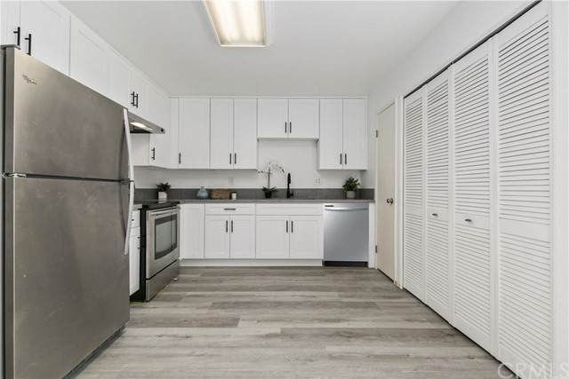2 Terrace Circle - Photo 1