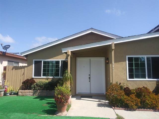 645 Adobe Circle - Photo 1