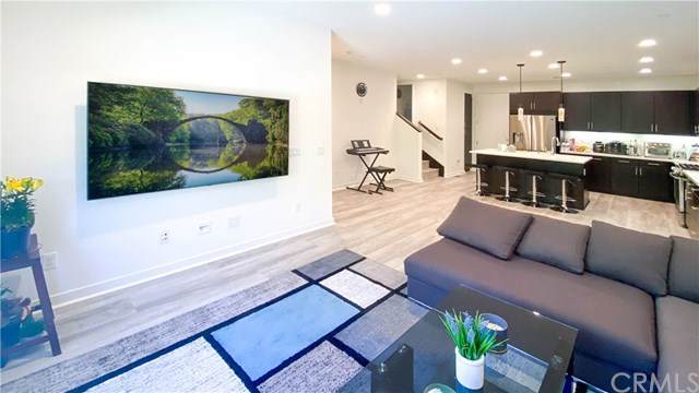 61 Savannah - Photo 1