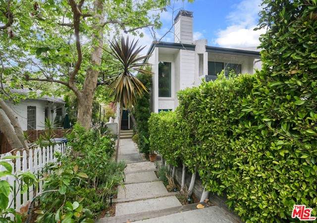 807 Haverford Avenue - Photo 1