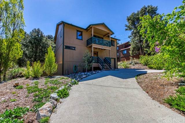 2520 Glacier Drive - Photo 1