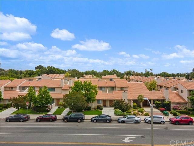 10444 Canoga Avenue - Photo 1