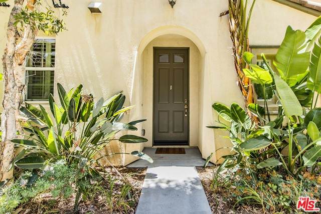 250 Sparkleberry Avenue - Photo 1