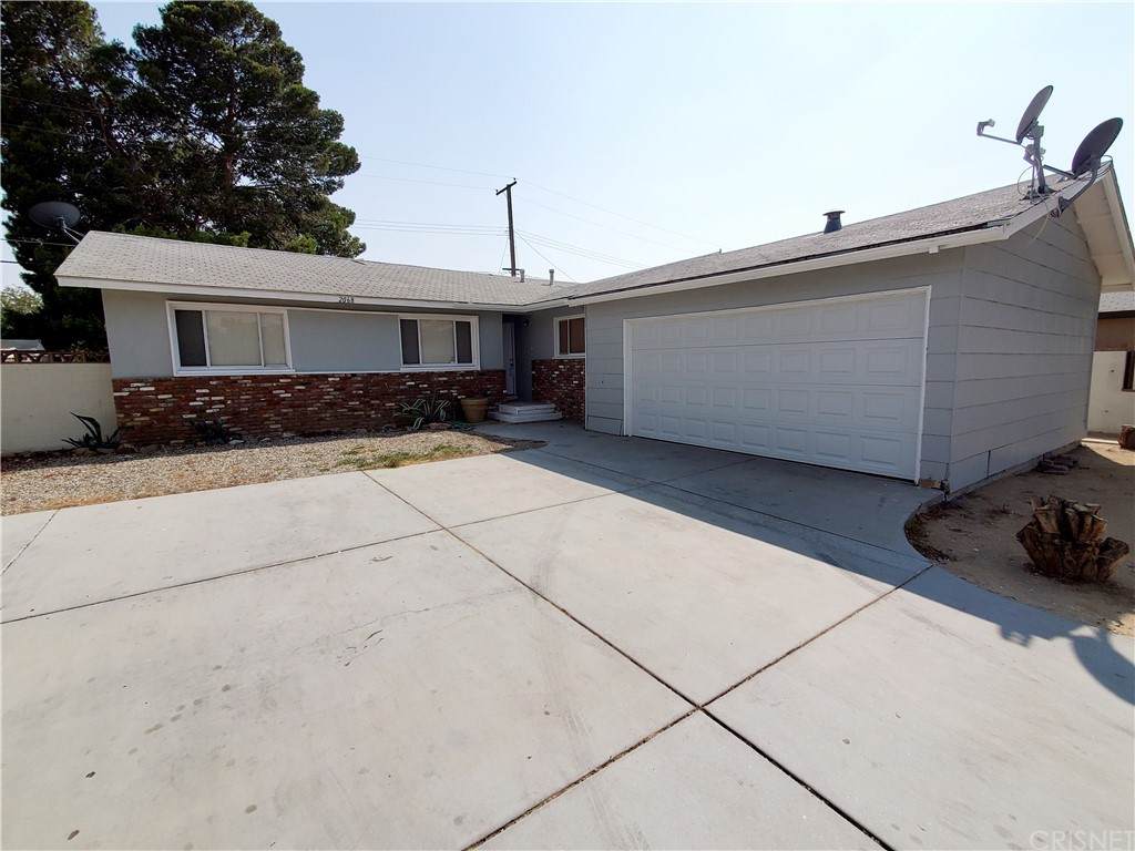 2068 Alexander Avenue - Photo 1