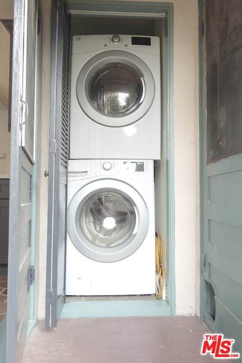 1803 Rodney - Photo 1