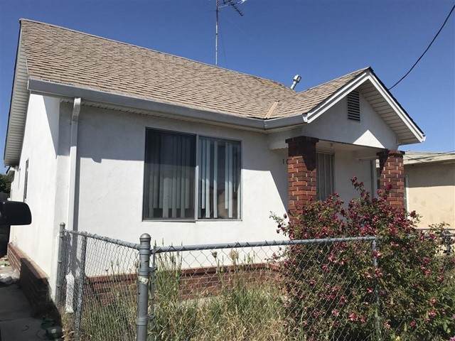 1017 12th Street - Photo 1