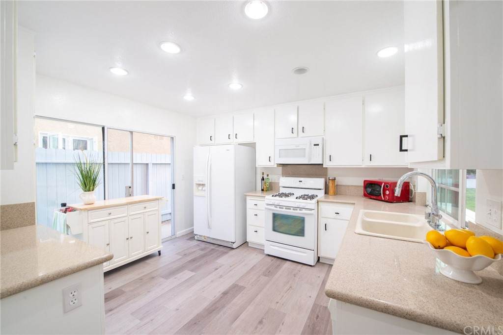 33011 Buccaneer Street - Photo 1