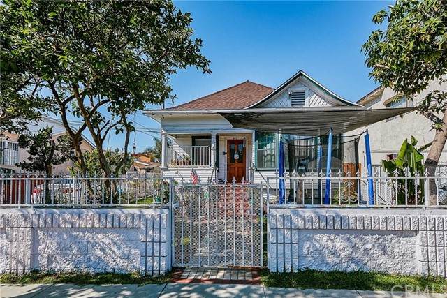 439 28th Street - Photo 1