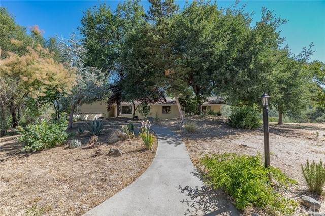 5090 Darrah Road - Photo 1