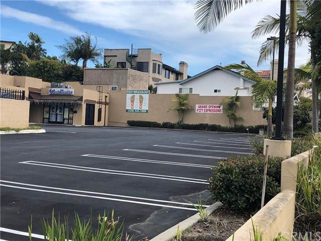 800 Torrance Boulevard - Photo 1