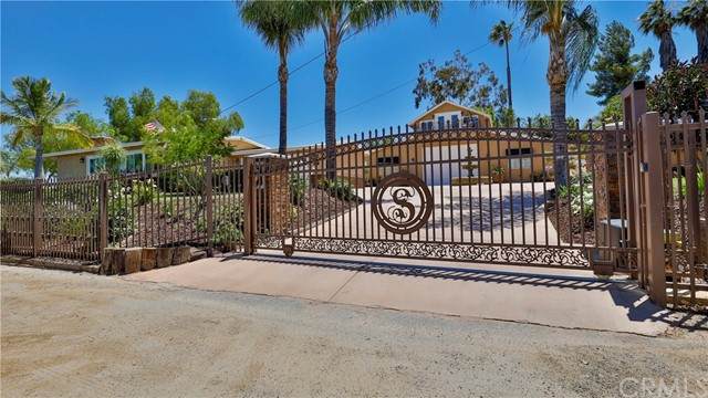 14461 Oakley Drive - Photo 1