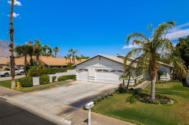 68250 Risueno Road - Photo 1