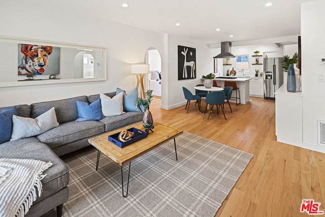 670 Olive Street - Photo 1