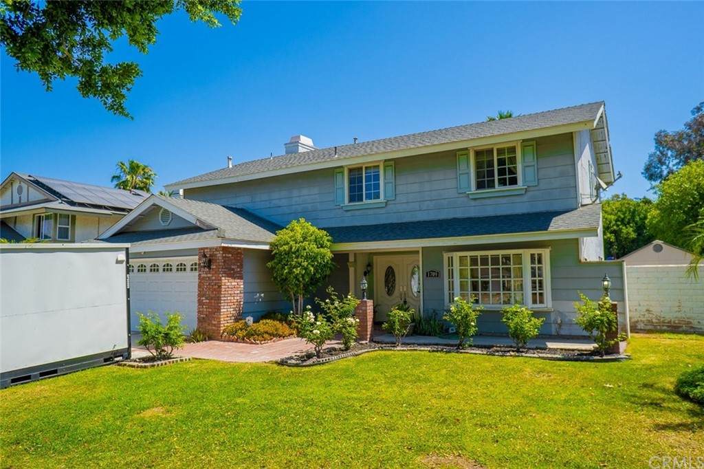 1709 Kellogg Avenue - Photo 1