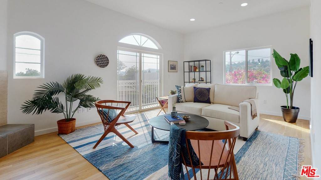 3724 Toland Way - Photo 1