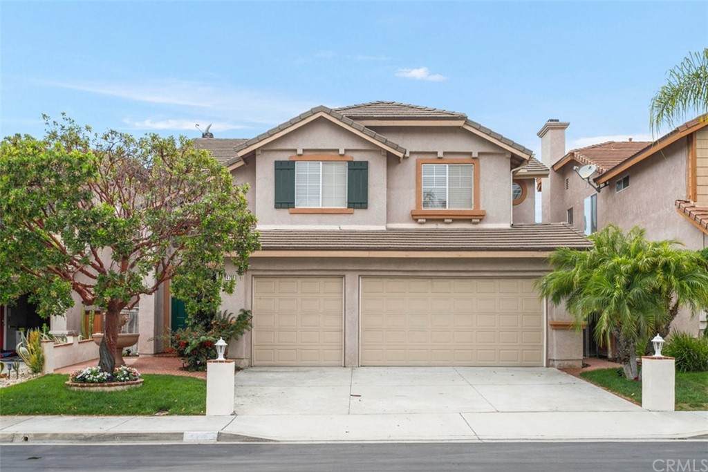 4708 Driftwood Way - Photo 1