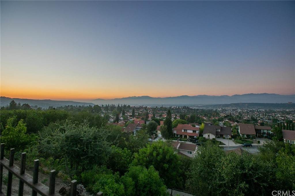 2801 Flecha Court - Photo 1